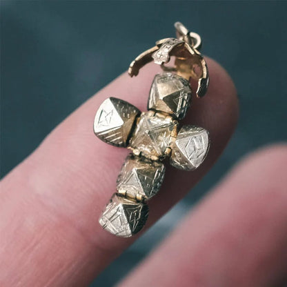 🔥Last Day 49% OFF - Mini Masonic Transforming Sphere Pendant